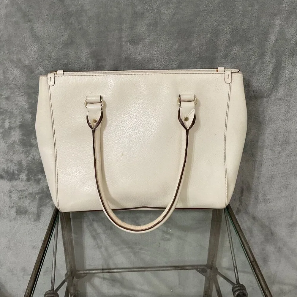 Kate Spade Leather Handbag/tote Ivory Triple compartment footed bag